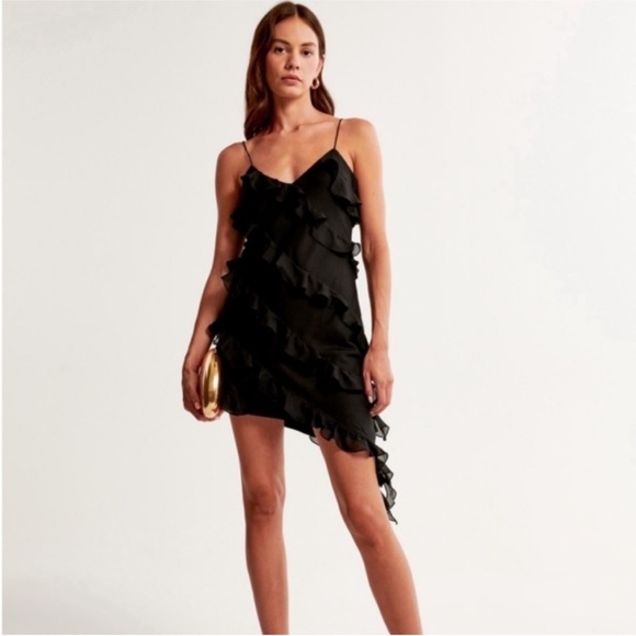 Abercrombie & Fitch Dresses & Skirts - Abercrombie & Fitch Black Asymmetrical Ruffle Dress